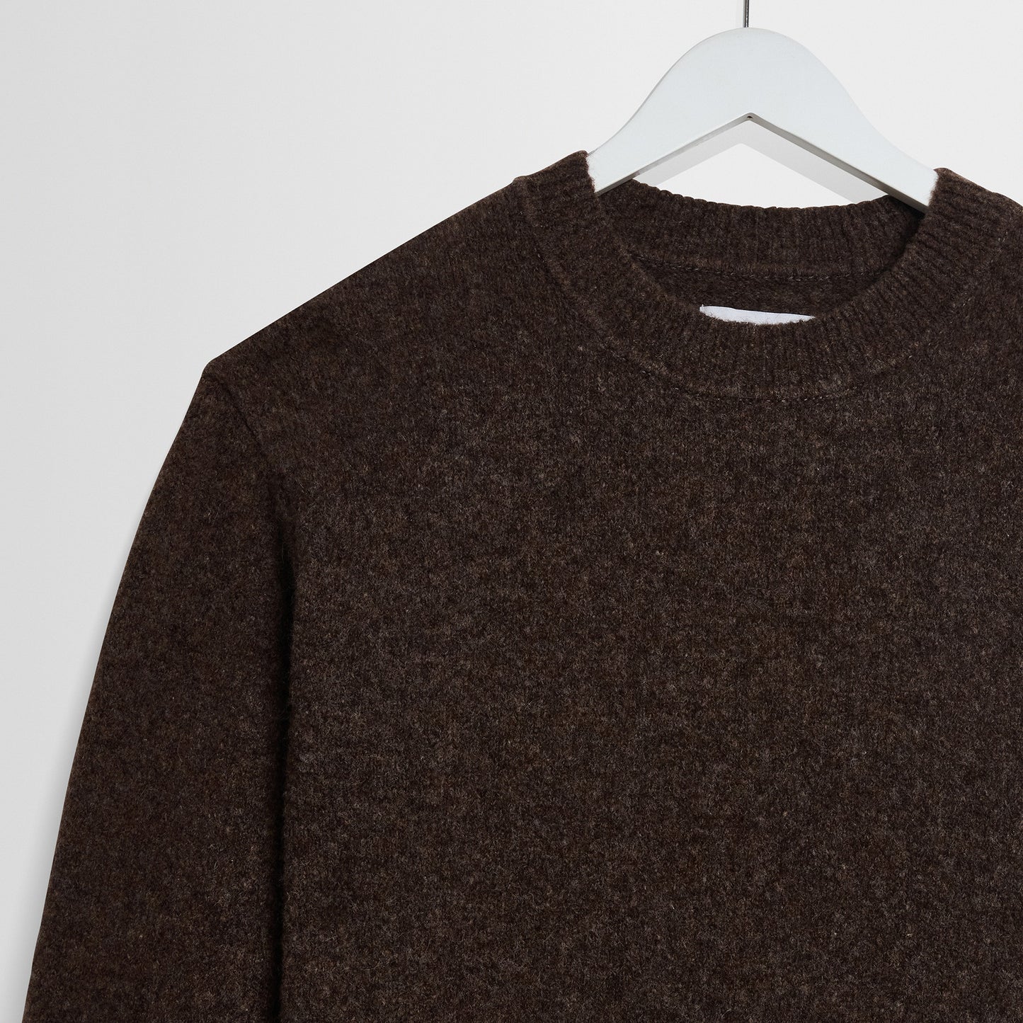 Wilde Crew Fluffy Wool Crewneck - Chocolate Brown