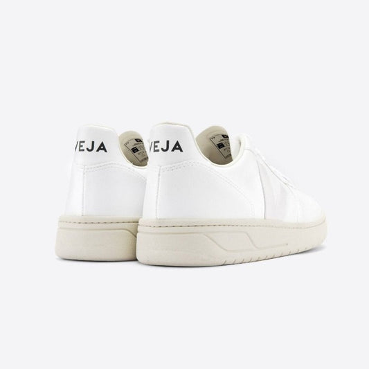 W' V-10 CWL - White